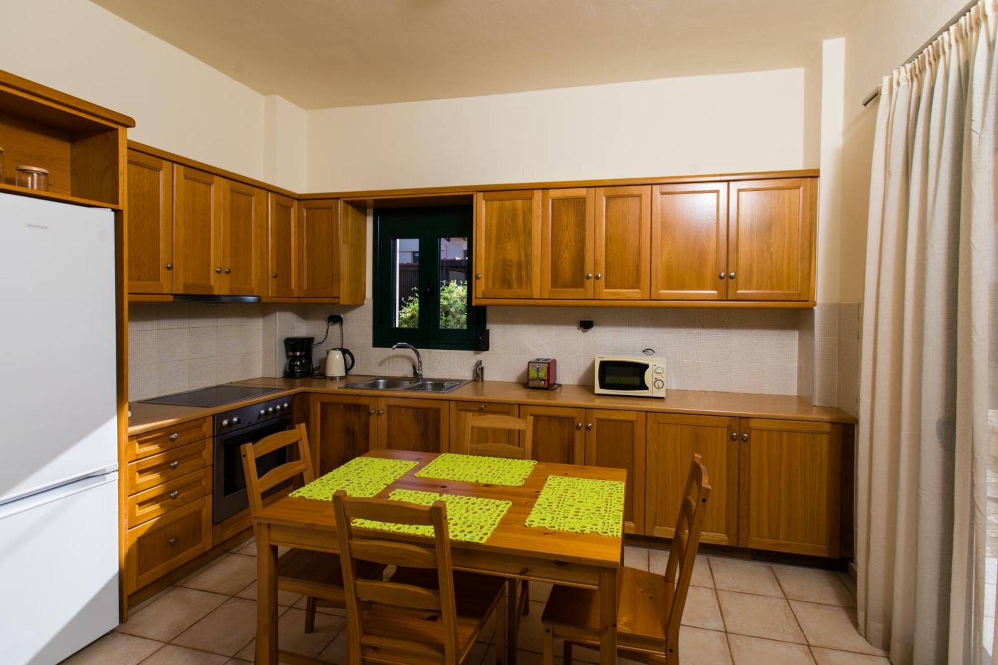 Villa Eleni Aszpruliáni Kültér fotó