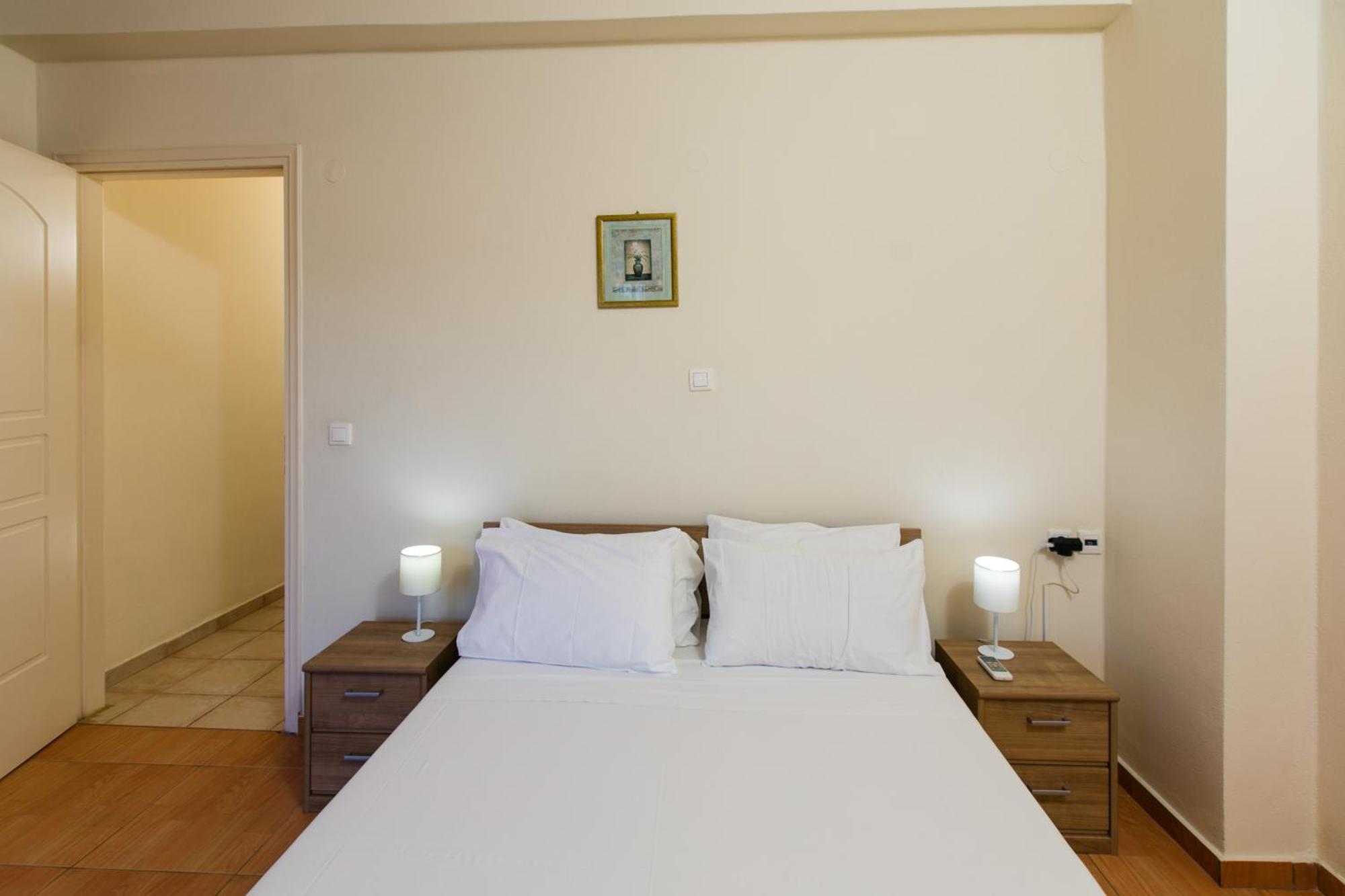Villa Eleni Aszpruliáni Kültér fotó