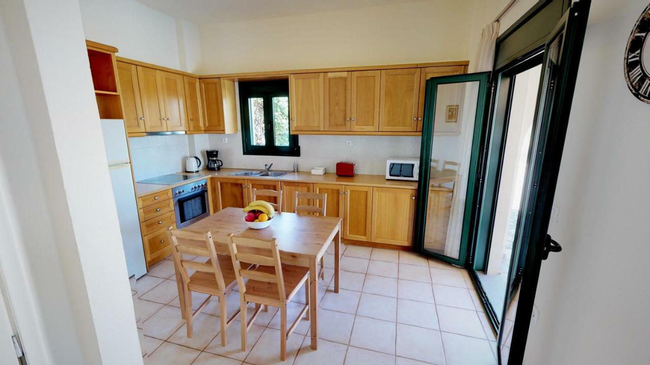 Villa Eleni Aszpruliáni Kültér fotó
