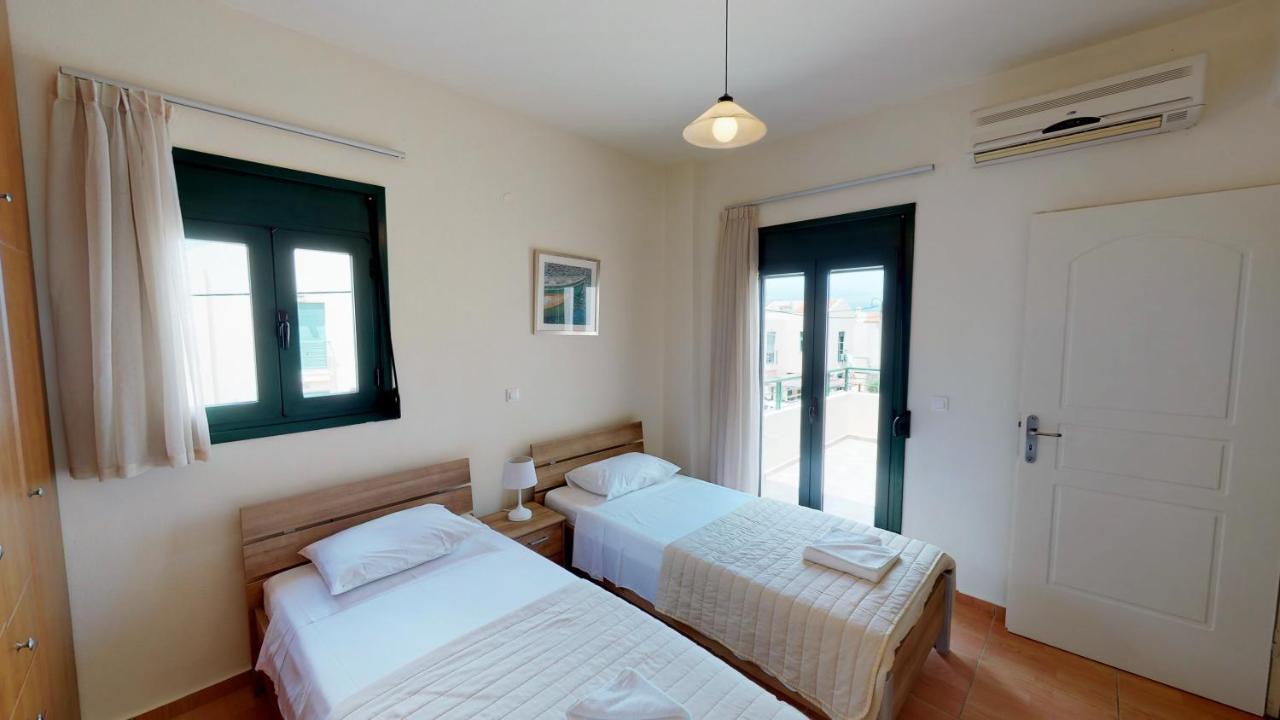 Villa Eleni Aszpruliáni Kültér fotó